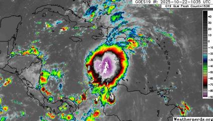 Imagen satelital de la tormenta tropical Melissa