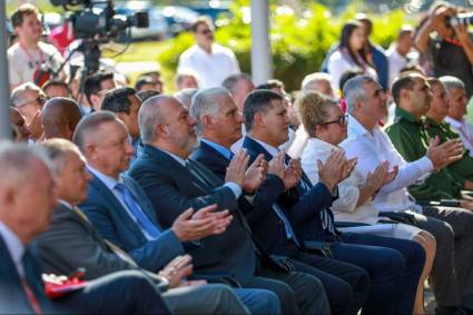 Presidente Díaz-Canel Bermúdez encabeza apertura de la Feria Internacional de La Habana