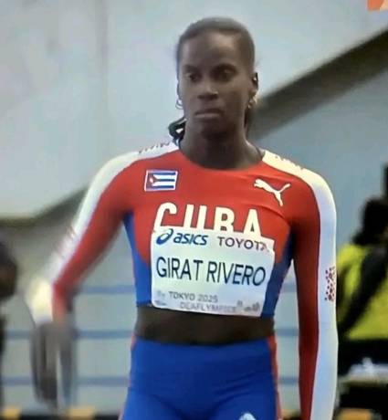 Girat Rivero conquistó la medalla de plata en el triple salto de las Sordolimpiadas