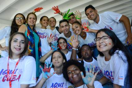 Si algo ha caracterizado a los estudiantes de la FEEM es su alegría contagiosa, pero, a la vez, el compromiso que tienen con su tiempo