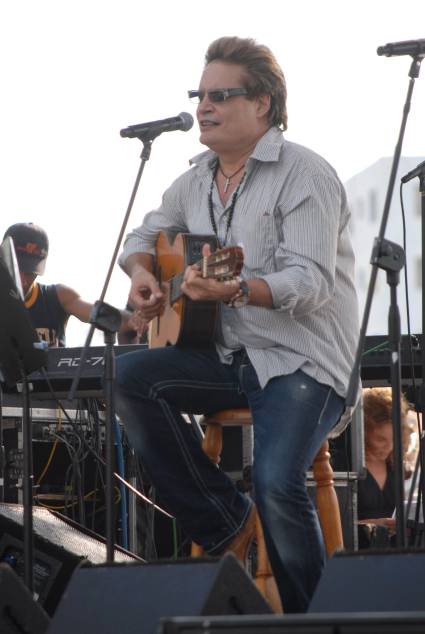 A Amaury Pérez Vidal se le concedió este lunes el Premio Nacional de Música 2025