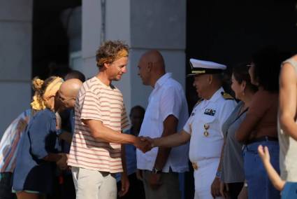 En puerto seguro las dos embarcaciones del convoy Nuestra América