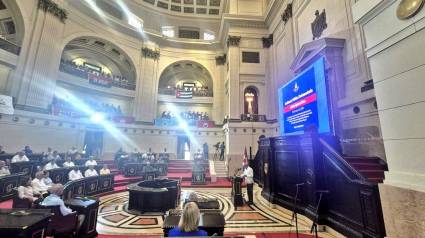 Audiencia Pública Parlamentaria Cuba quiere paz