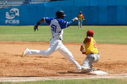 Industriales se impuso los Cocodrilos de Matanzas con marcador 14-11.