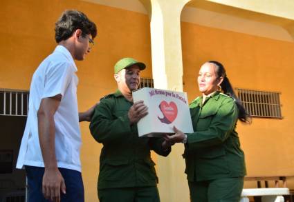 Más de 46 mil pineros refrendaron su compromiso