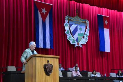 Díaz-Canel al Parlamento: Cuba cambia para levantarse, para vivir mejor, para seguir siendo libre
