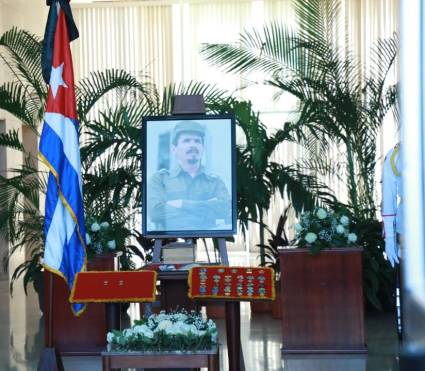 Los restos mortales del querido combatiente serán inhumados  en el Mausoleo del Frente de las Villas, en el Complejo Escultórico Ernesto Che Guevara de la Ciudad de Santa Clara.