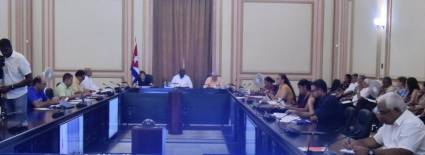 Aprueba Consejo de Estado nuevos decretos leyes