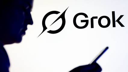Grok, de xAI.