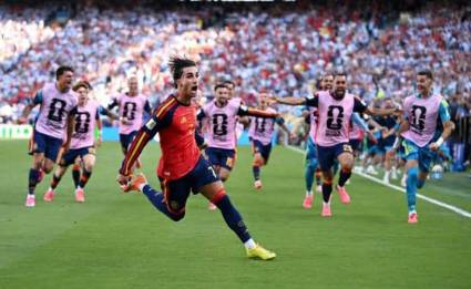 Tras su gol en la final del Mundial de Fútbol Ferrán Torres decidió cambiar de aires y mudarse a París.