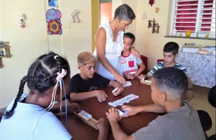 ueden permanecer 30 días o más, en dependencia de la marcha del proceso legal que establece si vuelven a su seno familiar o pasan a un hogar de niños sin cuidado.