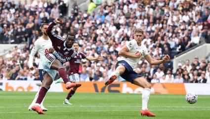 Un fin de semana más el Tottenham fue superado por sus rivales en la Premier League