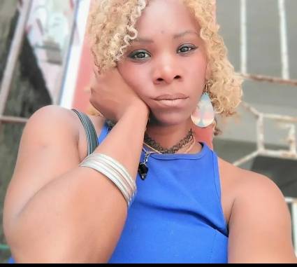 Queen Anaya apostó por el hip hop, específicamente por el rap fusionándolo con el reggae