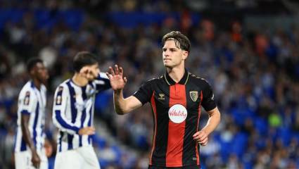 El Bournemouth vivió una noche de ensueño ganando el primer partido europeo de su historia contra el actual campeón de la Copa del Rey.